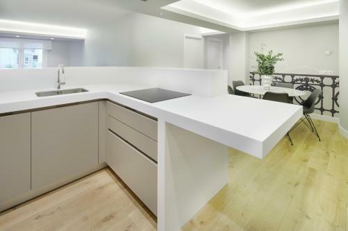 Bella Easo 2 Apartment By Feelfree Rentals