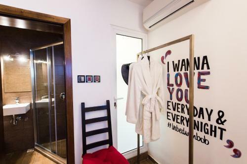 Hostal Backstage Boutique Townhouse