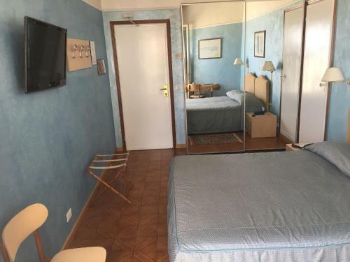 Hotel Universo