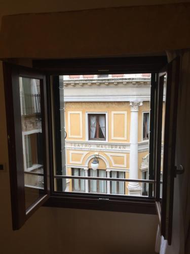 Hostal Guest House Al Milion