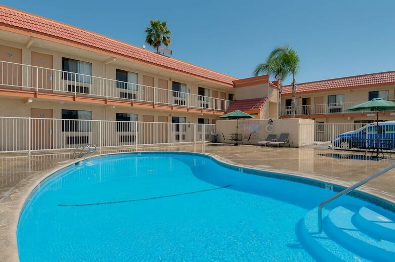 Hotel Vagabond Inn Bakersfield North