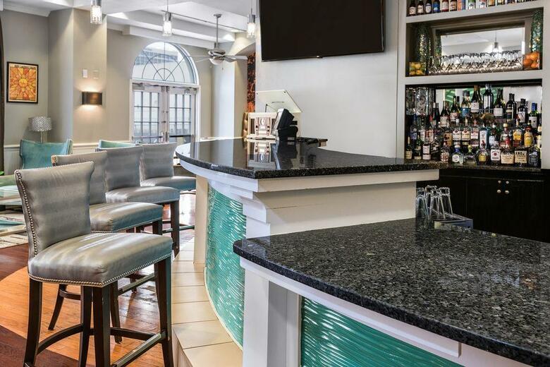 Hotel Indigo Houston At The Galleria