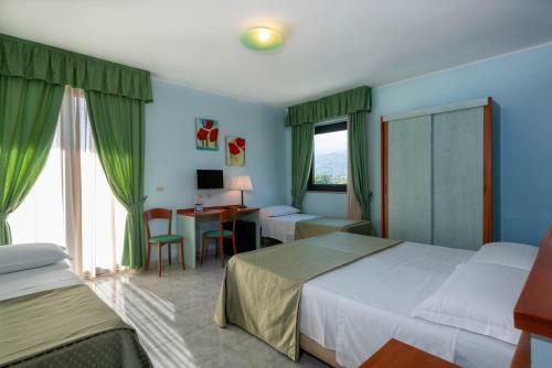 Atlantis Palace Hotel