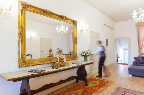 Hostal Palazzetto Pisani Grand Canal