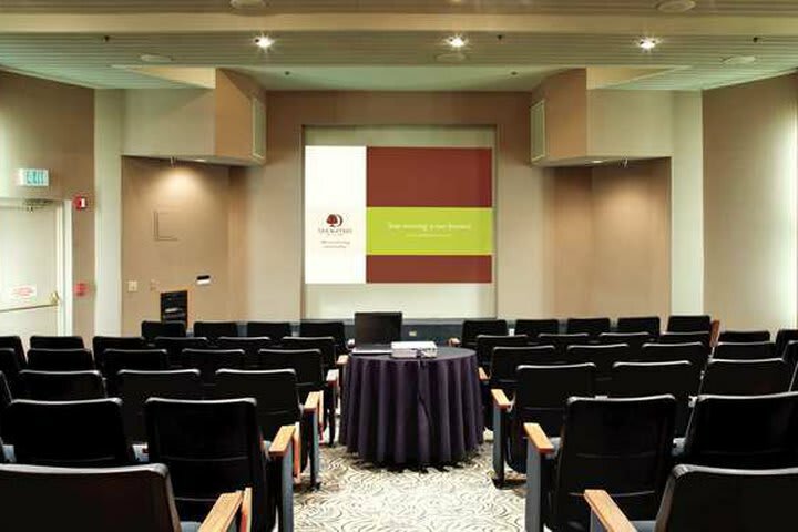 Doubletree Hotel Denver Southeast