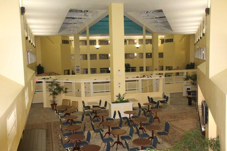 Bedford Plaza Hotel
