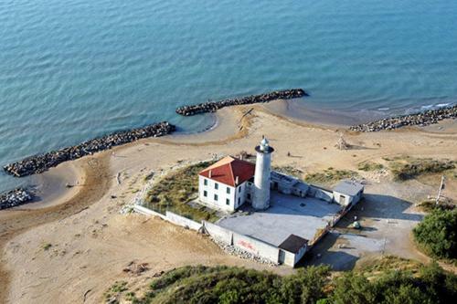 Two-bedroom Apartment Bibione Near River 7