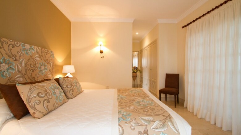 Alondra Villas Y Suites