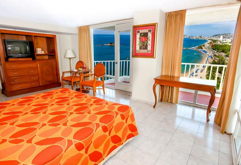 Hotel Krystal Beach Acapulco