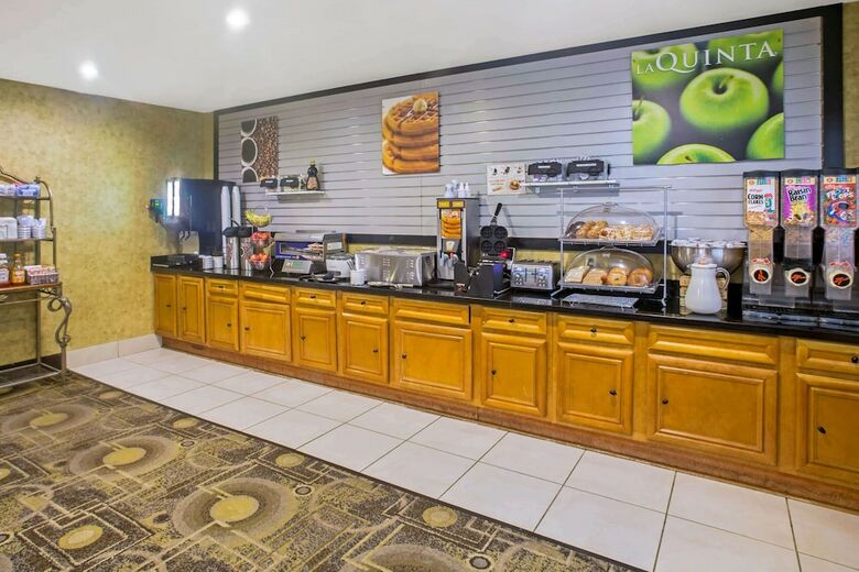 Hotel *la Quinta Inn & Suites Fort Smith*duplicate