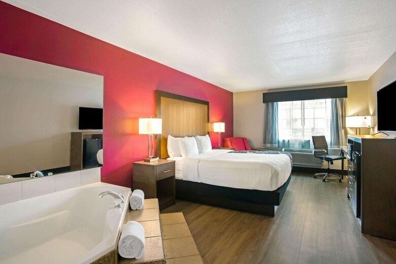 Hotel *la Quinta Inn & Suites Fort Smith*duplicate