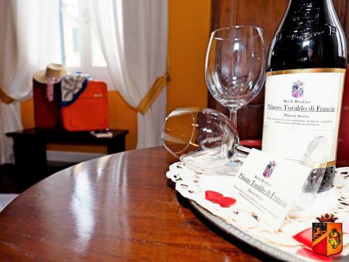 Bed & Breakfast Palazzo Toraldo Di Francia