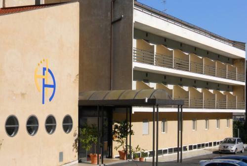 Alfredo Hotel And Restaurant
