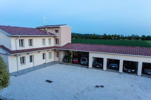 Apartamento Nuovo Bilocale Lm House