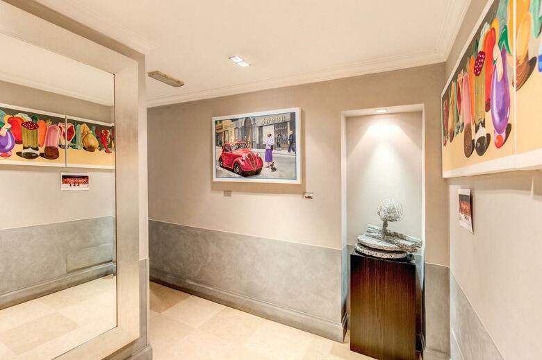 Hostal Residenza A The Boutique Art Hotel