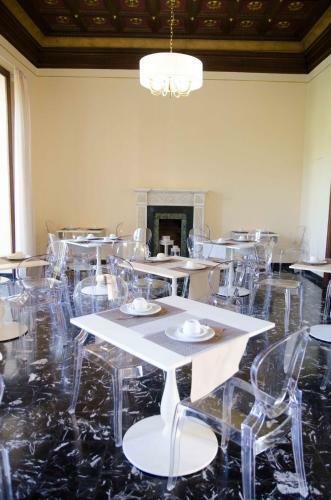 Hostal Etna Suite Group