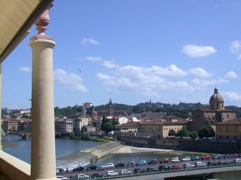 Palazzo Aria Della Ripa Luxury Suites - B&B