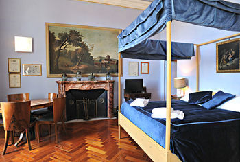 Palazzo Aria Della Ripa Luxury Suites - B&B