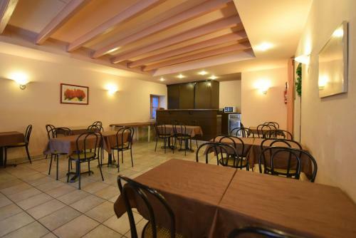 Hotel Logis H�tel Saint Jacques