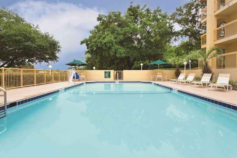Hotel Days Inn By Wyndham Gainesville University I-75