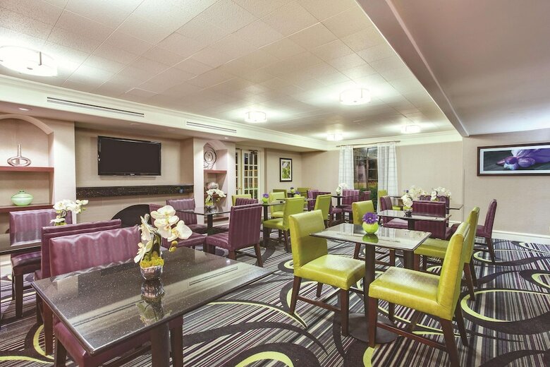 Hotel Days Inn By Wyndham Gainesville University I-75