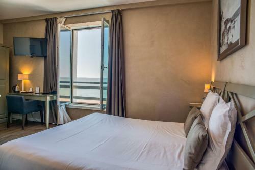 Best Western Hotel De La Plage Saint Marc Sur Mer
