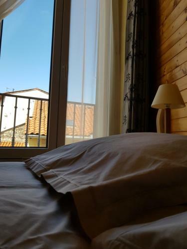 Dyke Hotel