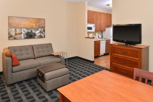 Hotel Towneplace Suites By Marriott Cal Expo