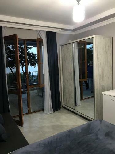 Hostal 15 Kviparosi Guest House