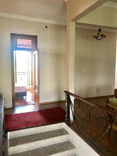 Hostal 15 Kviparosi Guest House