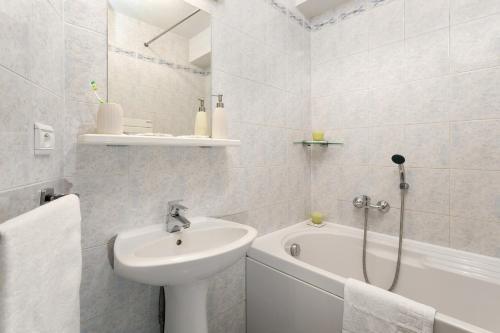 Apartamento Madame Vacances Lodges Des Alpages