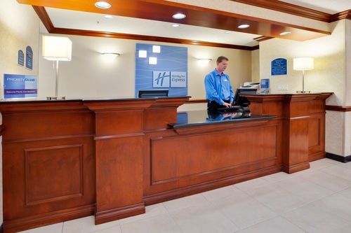 Holiday Inn Express Hotel & Suites Barrie