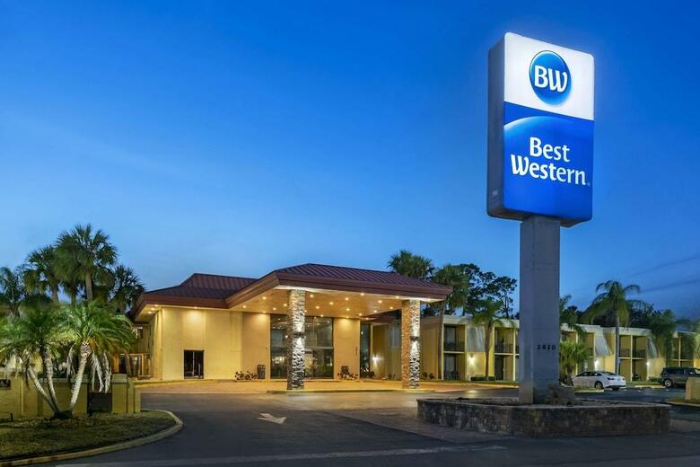 Hotel Holiday Inn Express Daytona Speedway