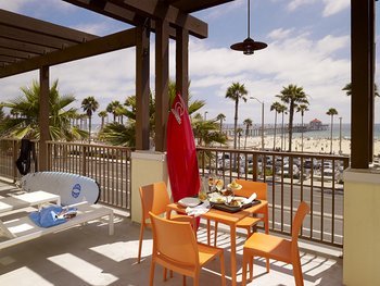 Shorebreak Hotel, A Joie De Vivre Hotel