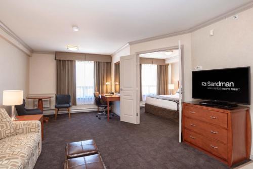 Sandman Hotel & Suites Winnipeg Airport