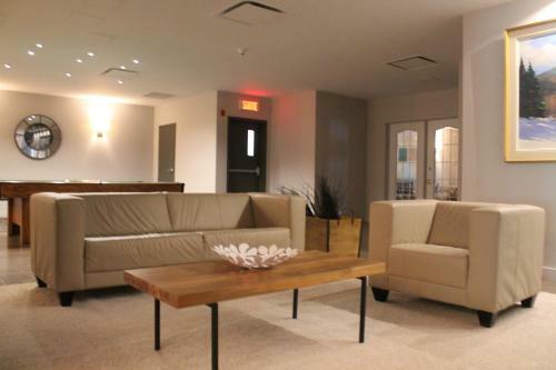 Aparthotel Condos H�tel Val-des-neiges - Le C�leste