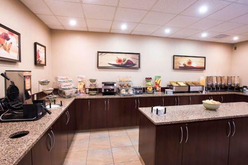 Hotel Quality Inn & Suites Val D'or