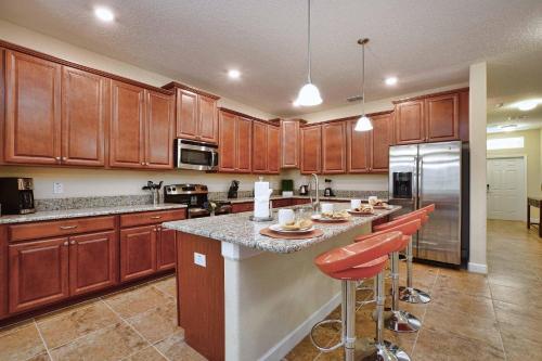 Paradise Palms Six Bedroom House With Private Pool 512