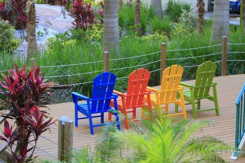 Aparthotel Sunset Vistas Two Bedroom Beachfront Suites