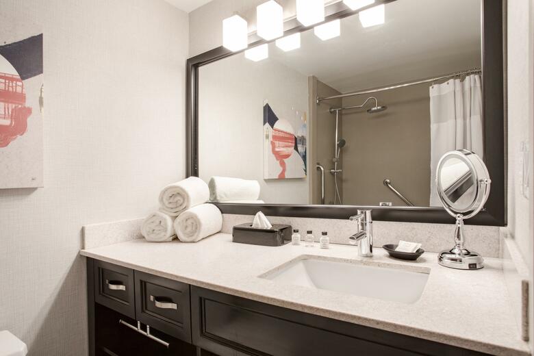 The Hotel Hanford