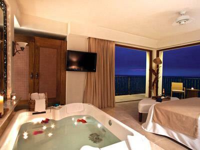 Hotel Almar Resort Luxury Lgbt Beach Front Experience