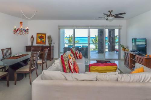 Apartamento True Beachfront Condo - Corazon