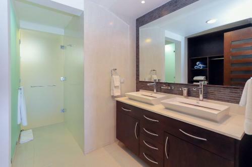Apartamento True Beachfront Condo - Corazon