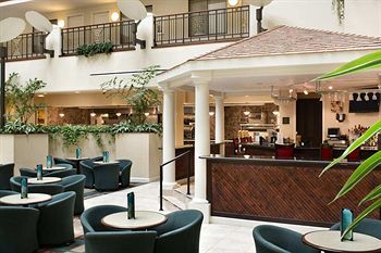 Hotel Embassy Suites Fort Myers - Estero