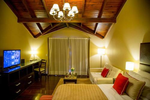 Hotel Ayres Del Champaqui