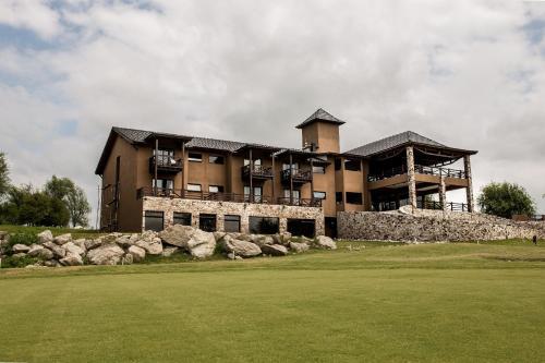 Hotel Ayres Del Champaqui