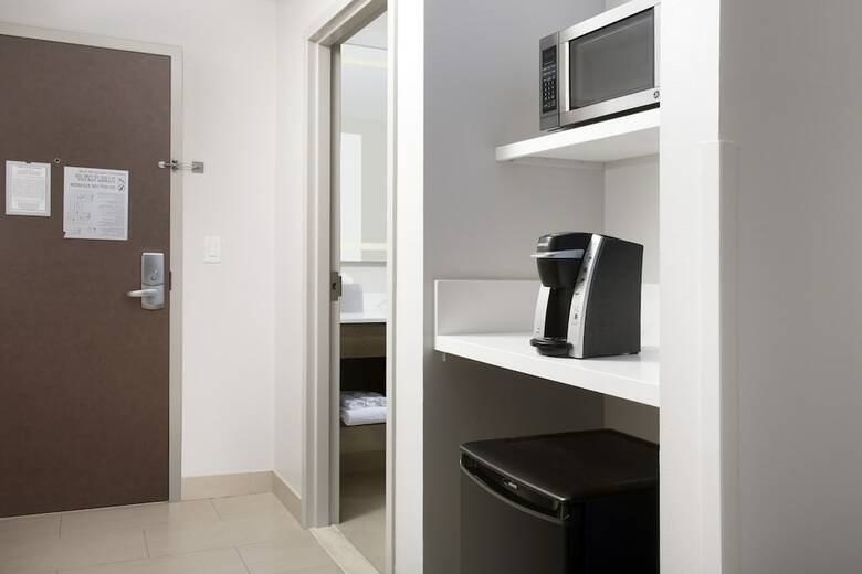 Hotel Holiday Inn Express Jacksonville Beach