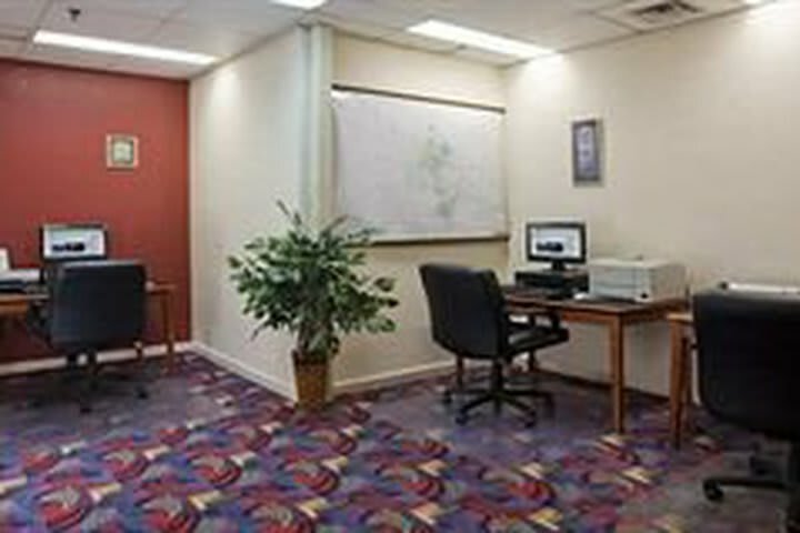 Doubletree Hotel Richmond Airport