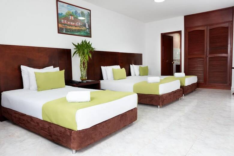 Hotel Granada Real