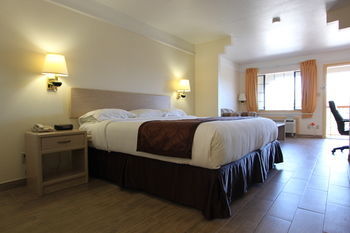Hotel Americas Best Value Inn & Suites